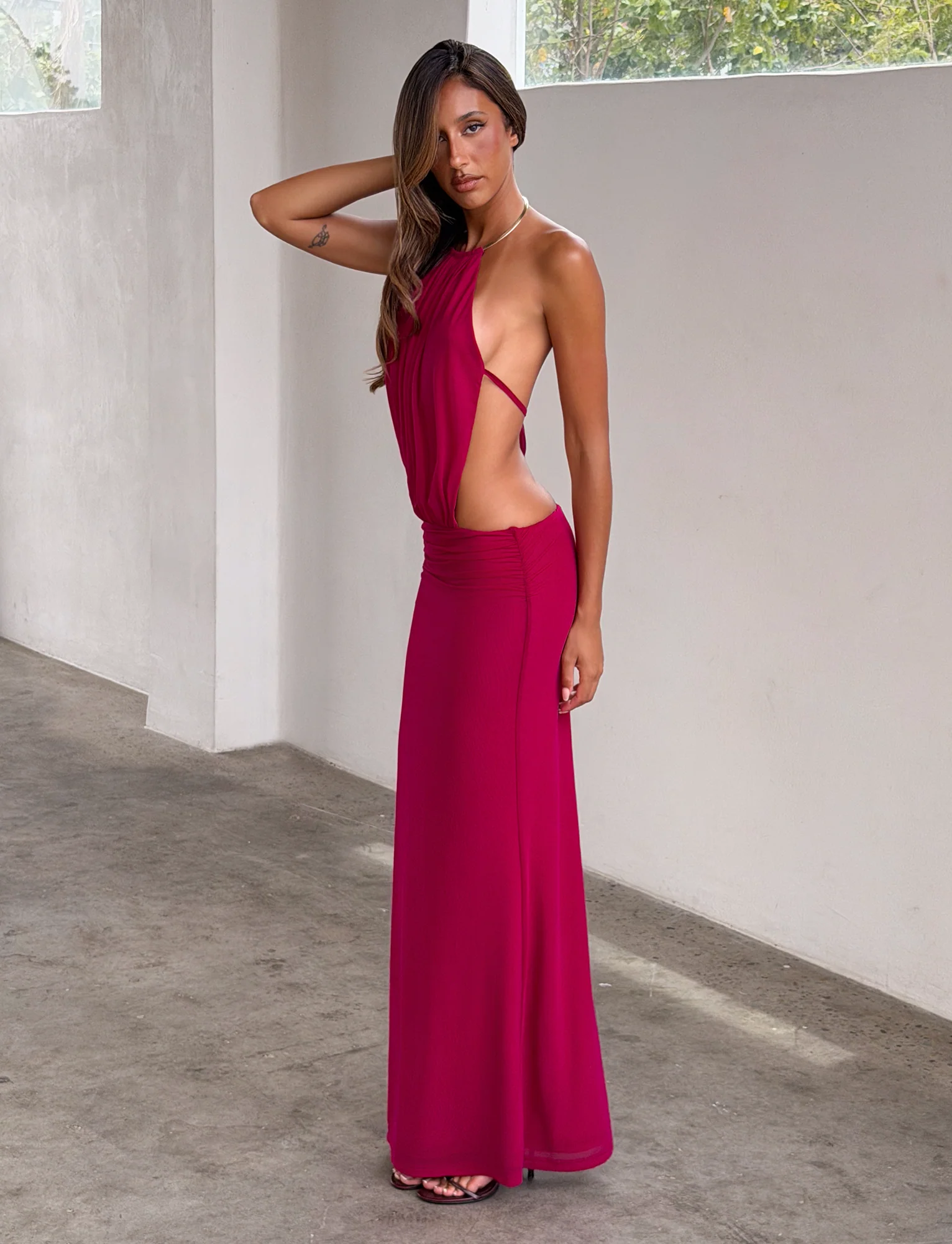 EVANNA MAXI DRESS - BERRY - Image 6