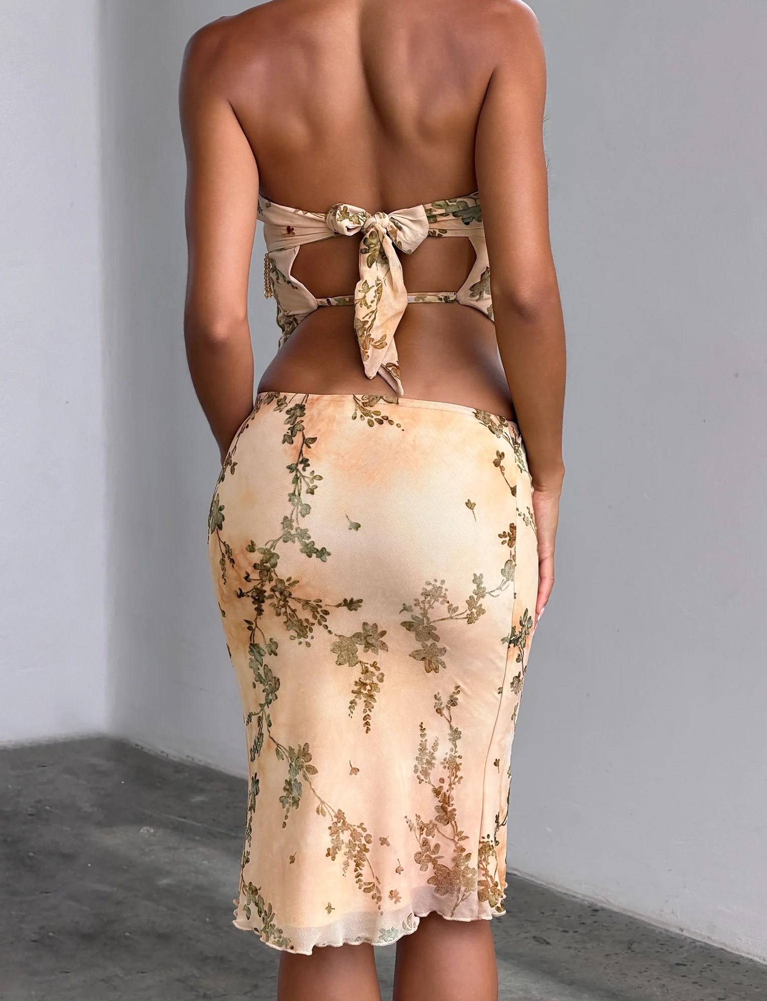 OONA BURN OUT FRINGE SKIRT - TAN - Image 2